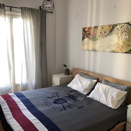Cosy Apartment In Metaxourgeio Αθήνα Εξωτερικό φωτογραφία