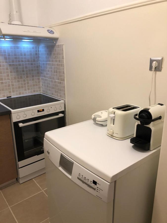 Cosy Apartment In Metaxourgeio Αθήνα Εξωτερικό φωτογραφία